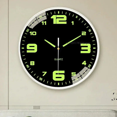 Horloge murale lumineuse phosphorescente noire 30 cm