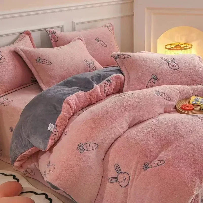 Housse de couette flanelle polaire double face rouge sur lit