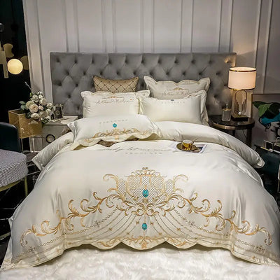 Parure de lit chic satin coton brodé doré beige vue d'ensemble