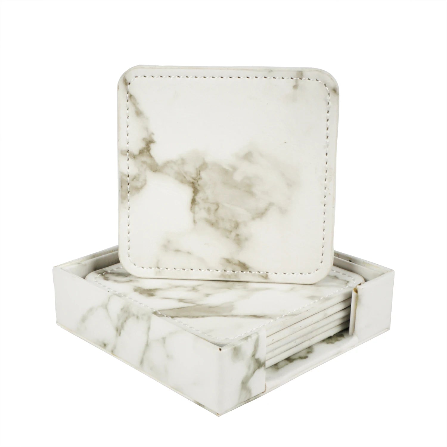 Ensemble de sous-verres carrés avec impression marbrée blanche et grise, rangés dans un support coordonné, idéaux pour décorer et protéger les surfaces.