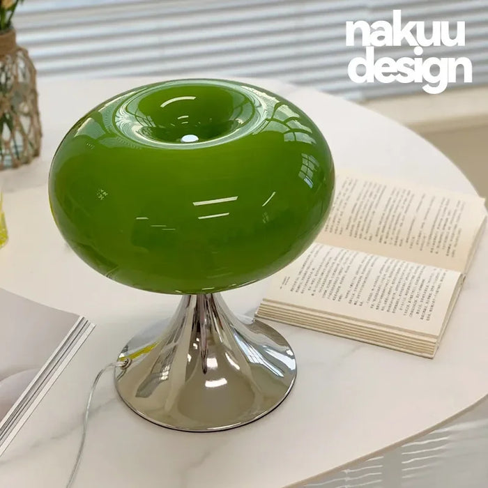 Lampe de table champignon verte design Bauhaus