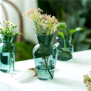 vase verre transparent bleu turquoise deco champetre fleurs table moderne