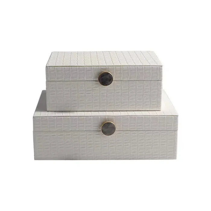 Boîte à bijoux en cuir noir pour femme avec rangement élégant