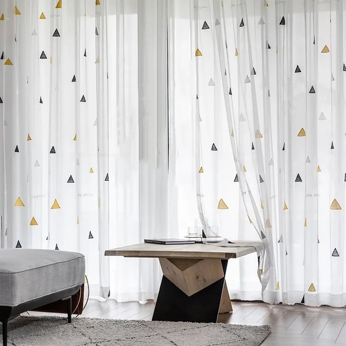 rideaux tulle brodés motifs triangles couleurs douces moderne transparent chambre salon