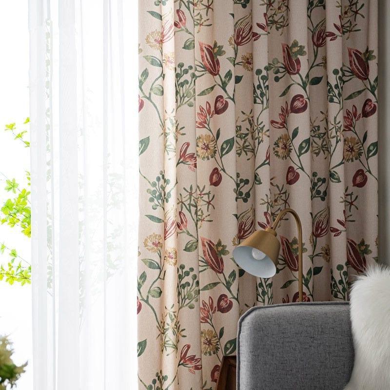 Rideaux à motifs floraux élégants pour salon, offrant une décoration intérieure chaleureuse et accueillante. Idéal pour créer une ambiance naturelle et apaisante. Transformez votre espace de vie avec ces rideaux au design floral raffiné, parfaits pour toute saison.