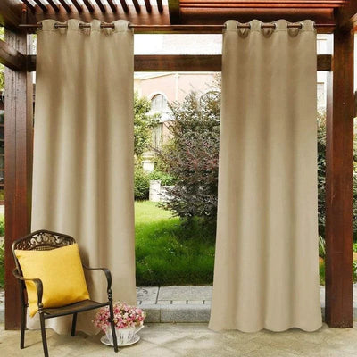 Rideaux d'extérieur élégants beige pour pergola, idéals pour créer un espace ombragé dans le jardin. Parfaits pour profiter d'un moment de détente, embellissent la terrasse tout en offrant une protection solaire efficace.