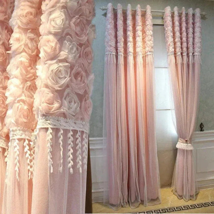 Rideau élégant rose avec ornements floraux, parfait pour ajouter une touche romantique à votre intérieur. Design raffiné, idéal pour les salons ou chambres à coucher, offrant une ambiance douce et sophistiquée. Accessoire décoratif chic pour transformer votre espace de vie.