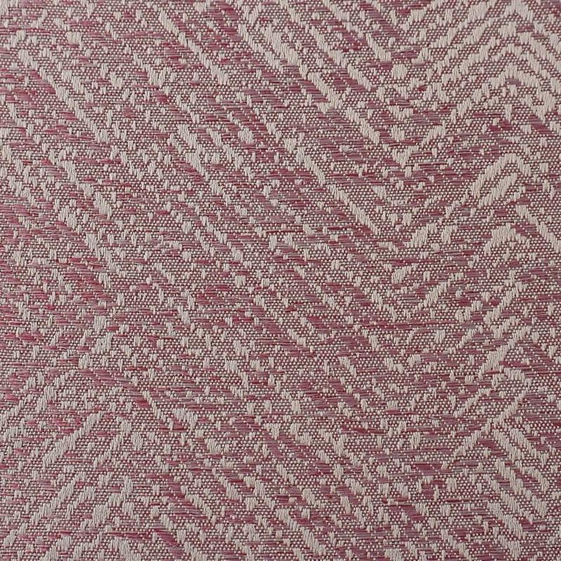 Image d'un motif textile rose et blanc, avec un design en chevrons subtil. Idéal pour la décoration d'intérieur, ce tissu apporte une touche d'élégance contemporaine à tout espace. Parfait pour des utilisations telles que les rideaux, les coussins ou les revêtements de meubles.