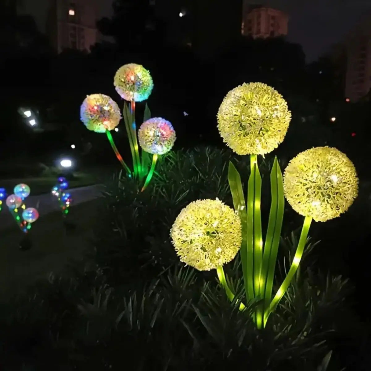 décorations solaires fleurs lumineuses vert blanc moderne extérieures jardin piquetées