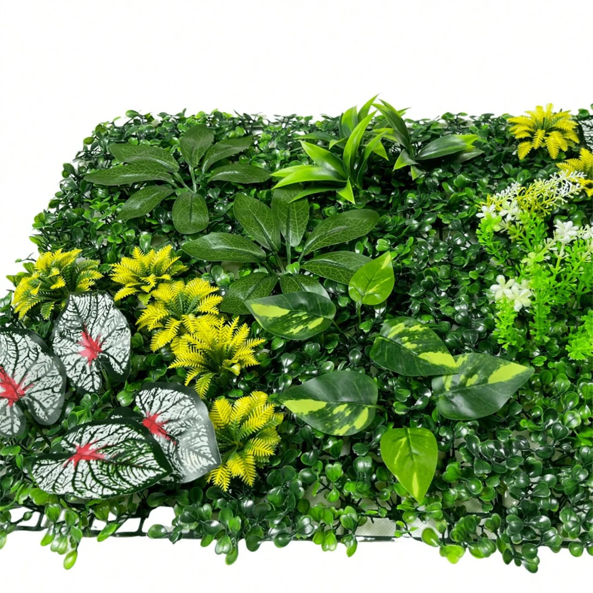 panneau végétal artificiel feuilles diverses fleurs blanches moderne décoration extérieure herbe verte opacité naturelle
