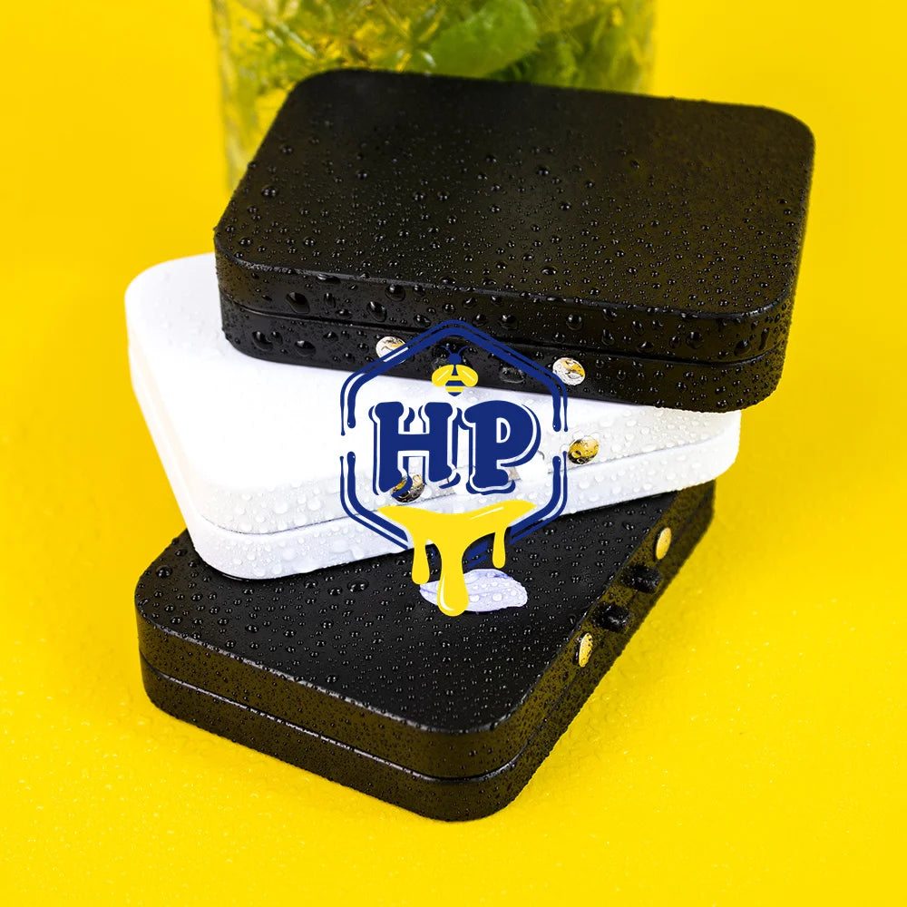 boîtes métalliques réutiliables noires blanches modernes slots cartes clips