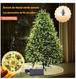 Sapin de Noël décoré traditionnel