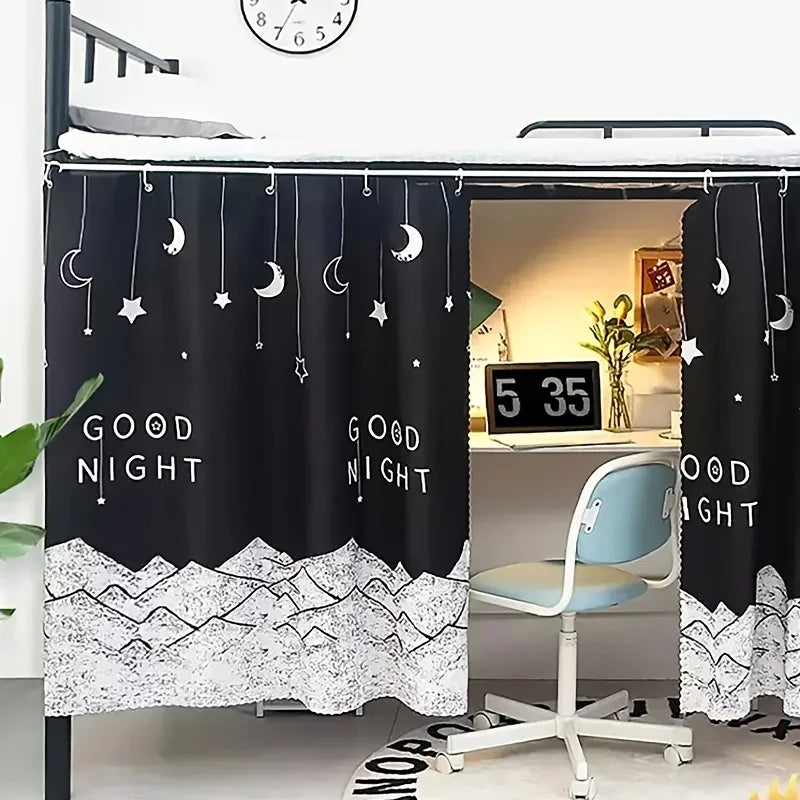rideau lit mezzanine motif étoiles montagnes lune nuit opacité totale décoration enfantine attaches crochets