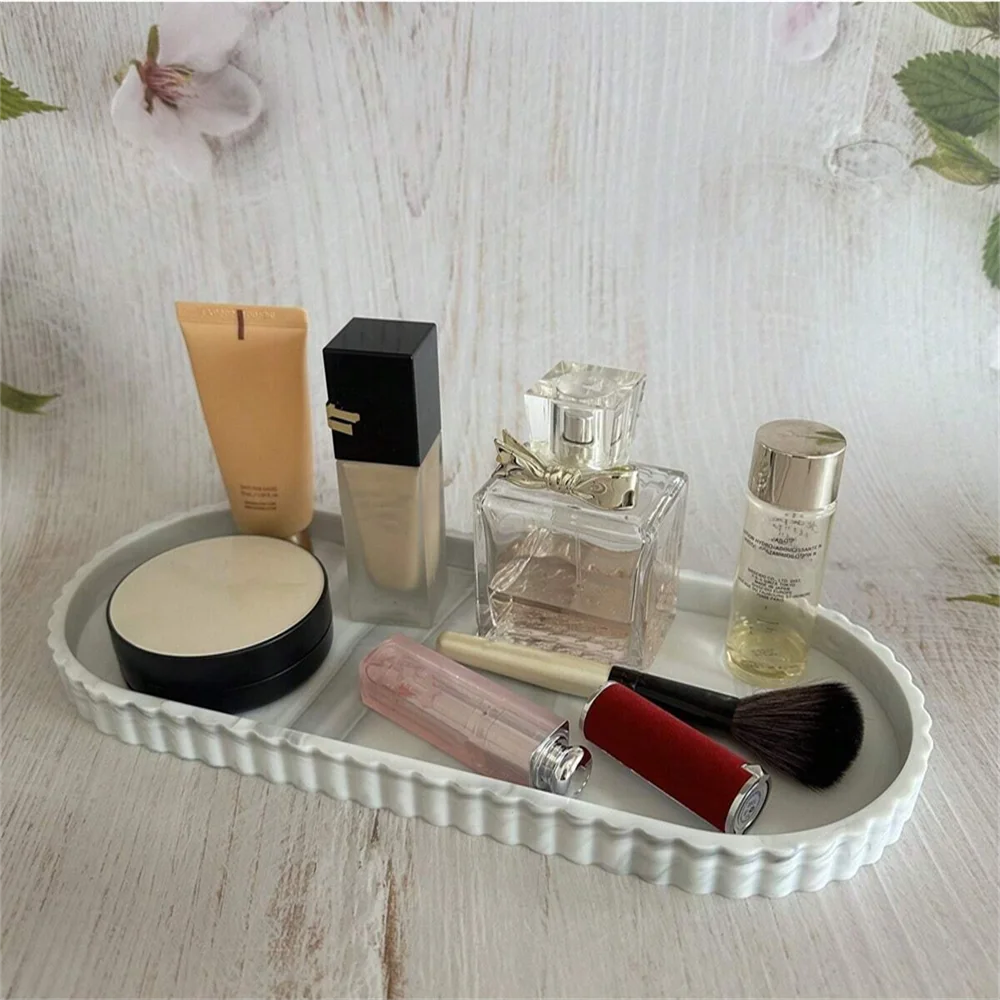 assiettes ovales blanc caoutchouc silicone modernes organisation salle bain cuisine