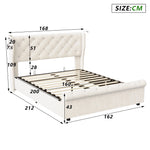 Détail du capitonnage en losanges et des clous décoratifs sur le lit
