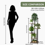 Détail de l'étagère à plantes montrant la structure en bois et les niveaux