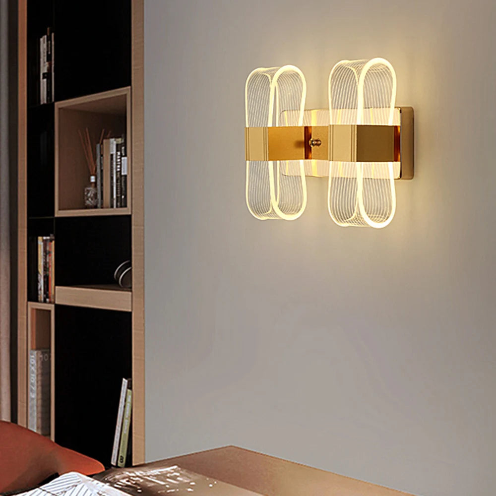Applique murale LED allumée en lumière blanche chaude 3000K