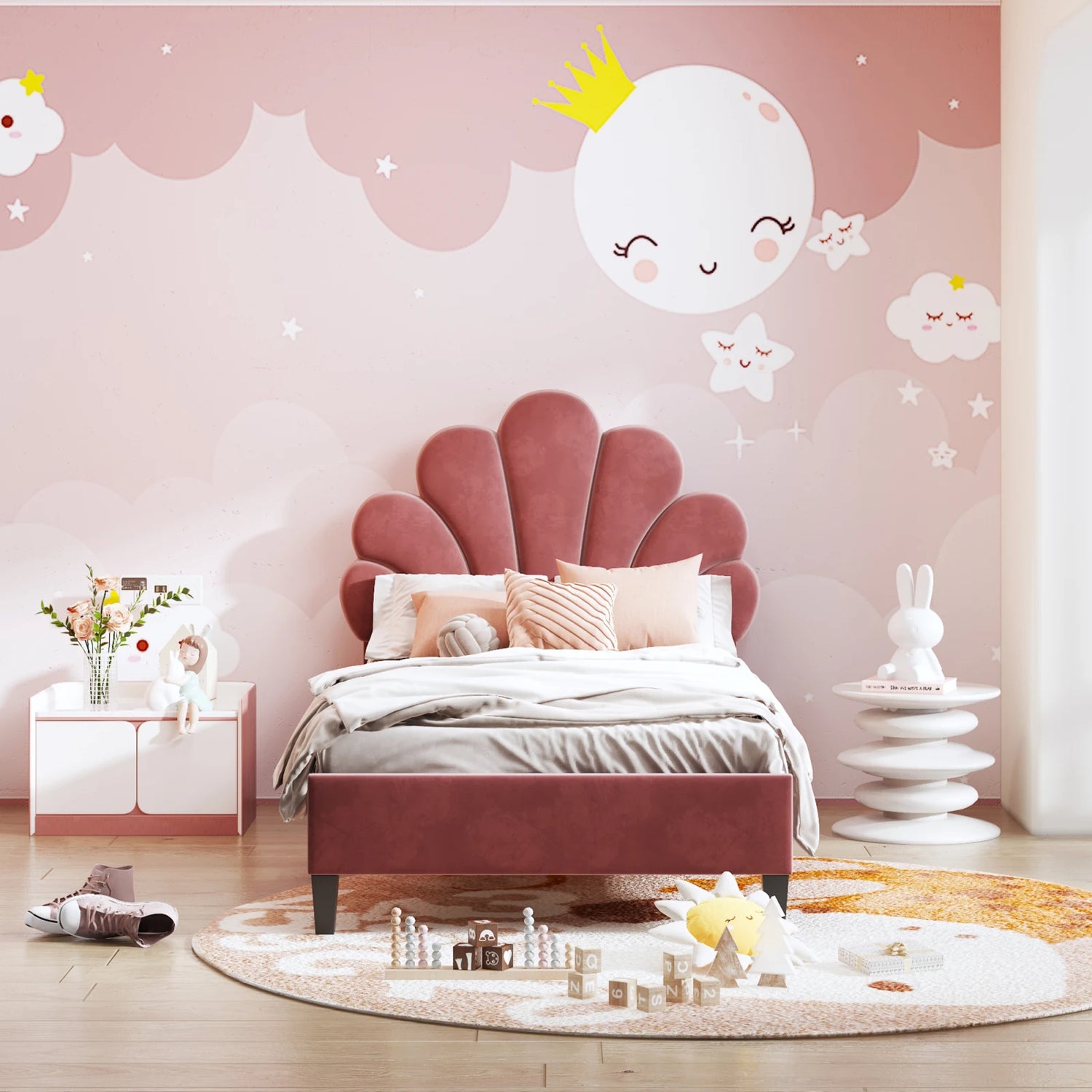 Lit enfant 90x200 en velours rose dans une chambre décorée