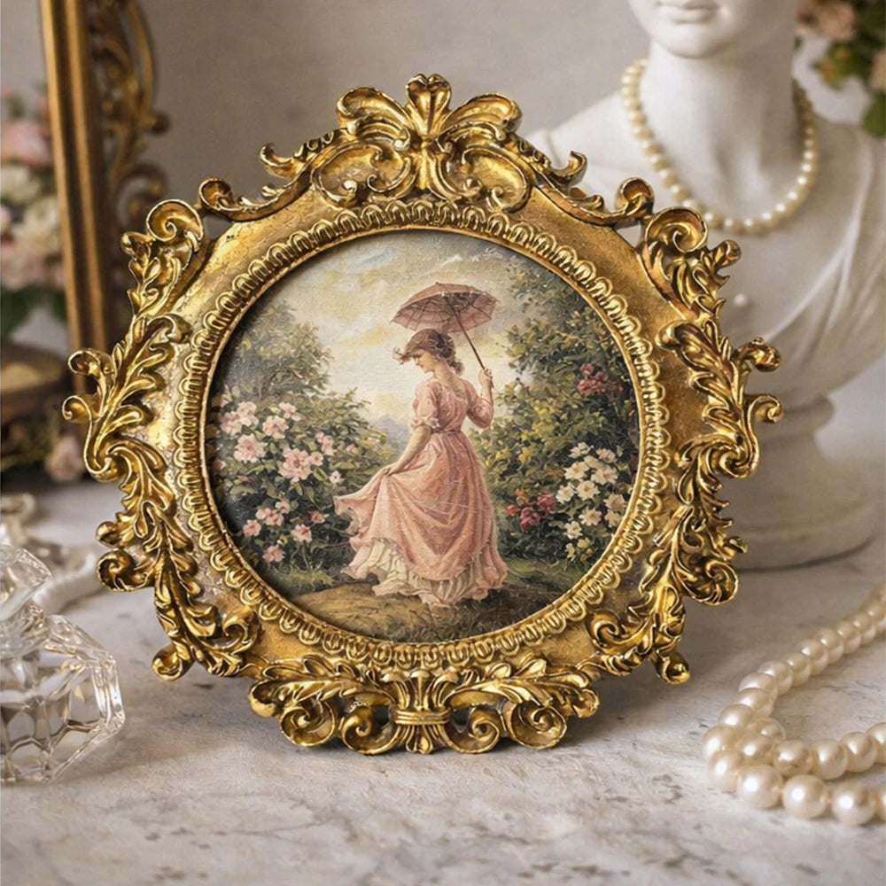 Cadres photo ovales vintage ornaements floraux shabby chic decoratifs imprimés motifs roses vintage floral
