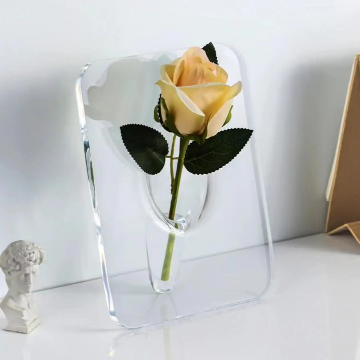 vase transparent minimaliste bord arrondi moderne ornement salon fleurs artificielles hydroponique entree arrangement floral
