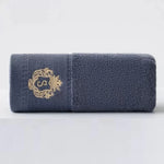 serviettes bain coton polyester absorbantes bleu marine rose classiques broderie monogramme deux tailles