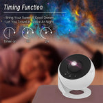 Projecteur galaxie de couleur marron sur une table de chevet