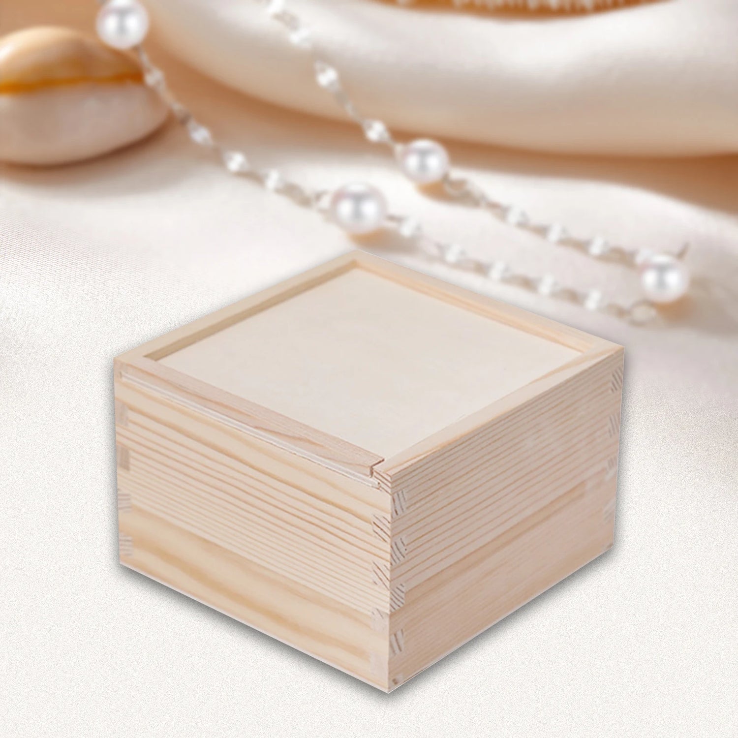 Boîte décorative en bois dans différentes couleurs