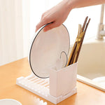 range assiettes pliable multifonction moderne ustensils porte couverts évier blanc gris noir decoration cuisine
