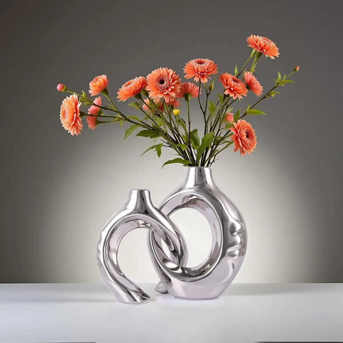 vases céramique modernes minimalistes abstraits ouvertures circulaires couleurs neutres sculptural