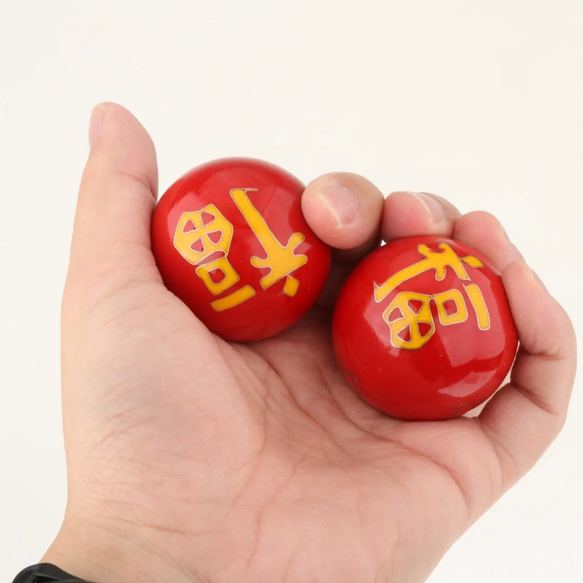 boules massage main rouge panda feuille fitness relaxation santé exercices dextérité portable