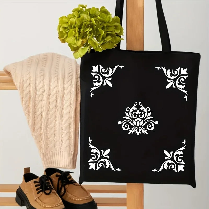 stencils peinture motifs floral ornements blanc brun artisanal décoration murale bricolage