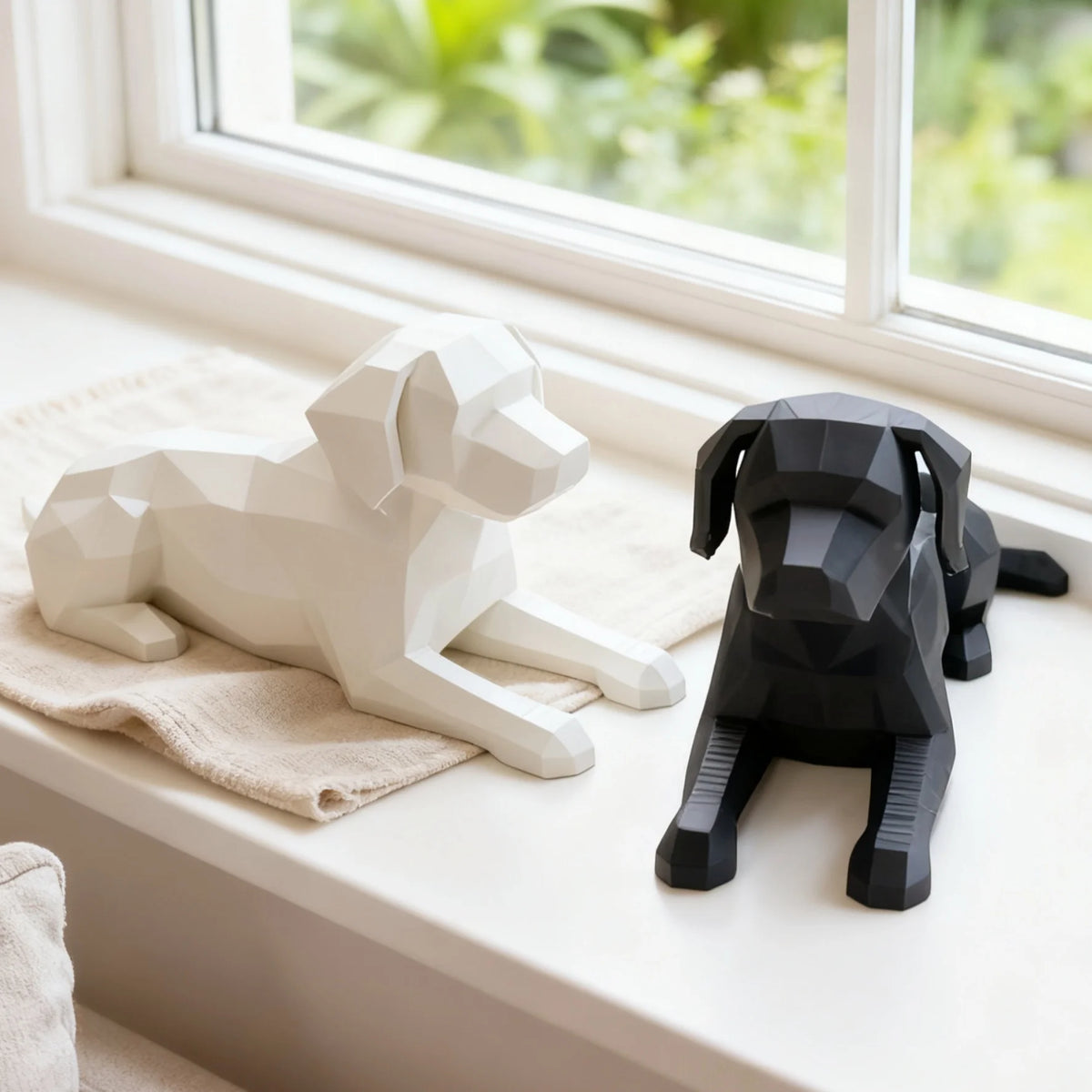figurine chien labrador noir blanc moderne minimaliste décoration intérieur maison salon chambre
