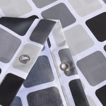 rideau douche moderne carreaux géométriques gris noir beige polyester opaque 12 crochets