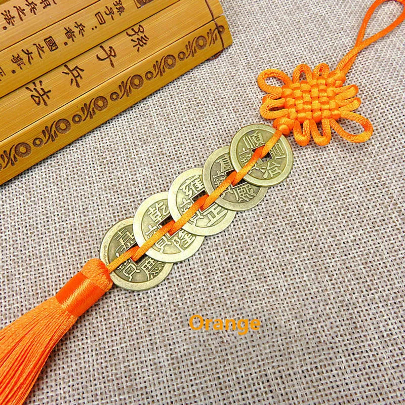 porte clés chinois artisanal rouge bleu royal motif traditionnel tissu satiné pompon métal
