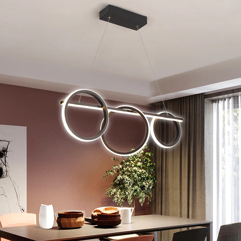 suspension lumineuse moderne blanc noir circulaire contemporaine salon chambre hall