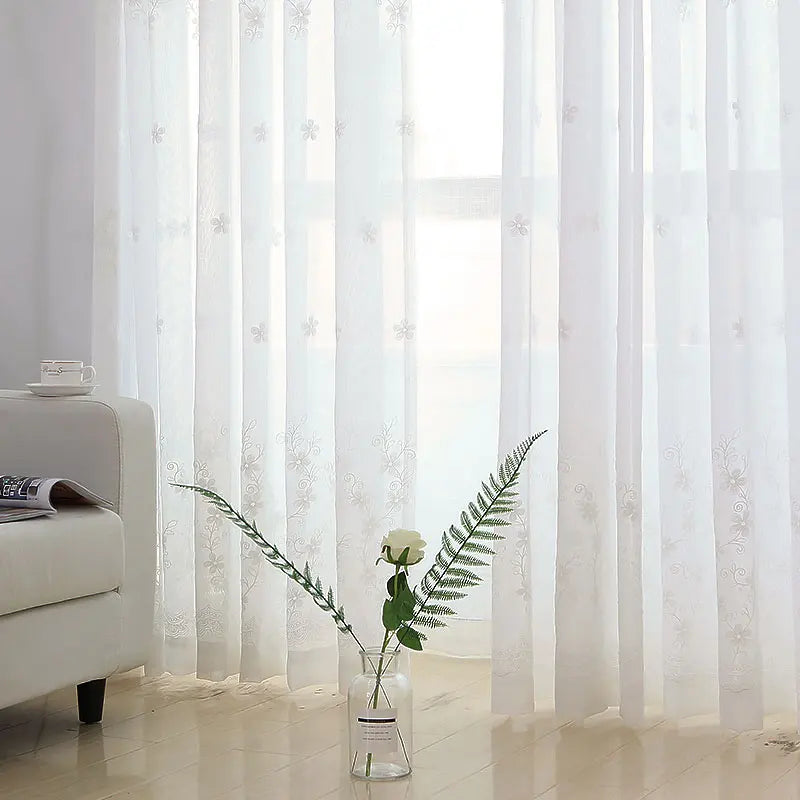 Rideaux en Tulle Brodé Blanc pour Fenêtre - Décoration Intérieure Élégante