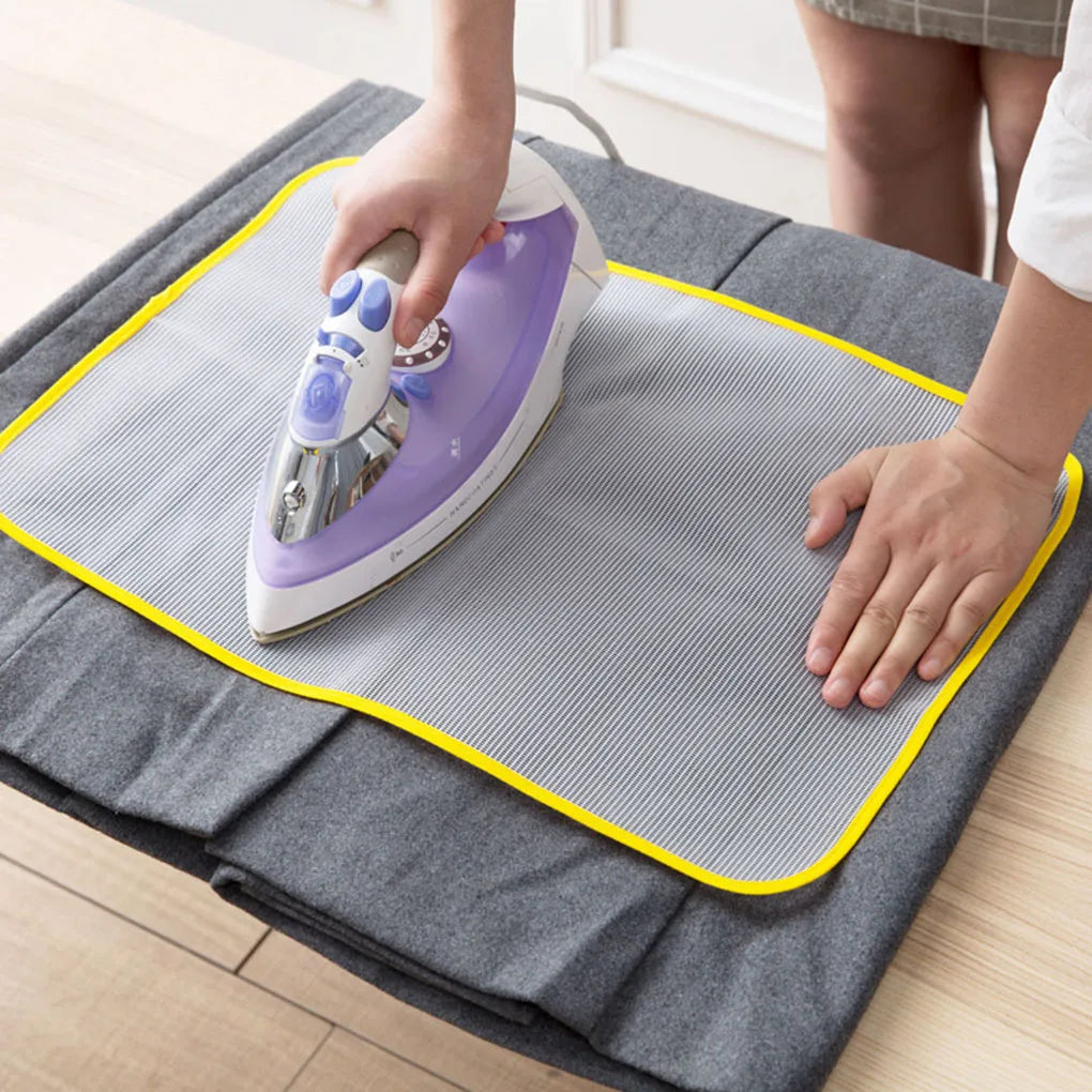 tapis repassage pliable nappe protection textile maille semi transparent utilitaire blanc violet jaune gris