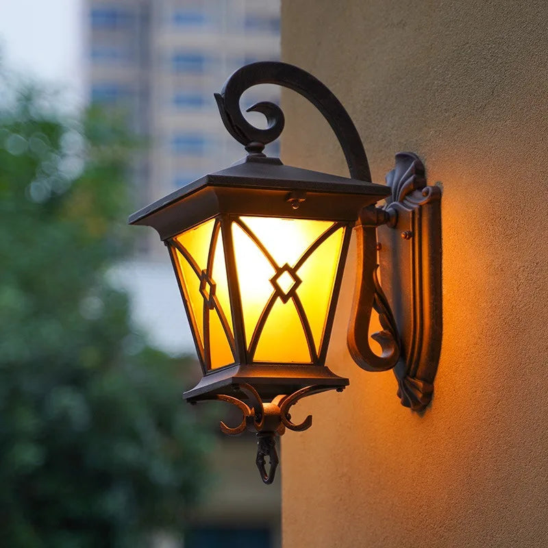lampe murale vintage noire jaune classique éclairage cuisine chambre entrée étude écrou métallique