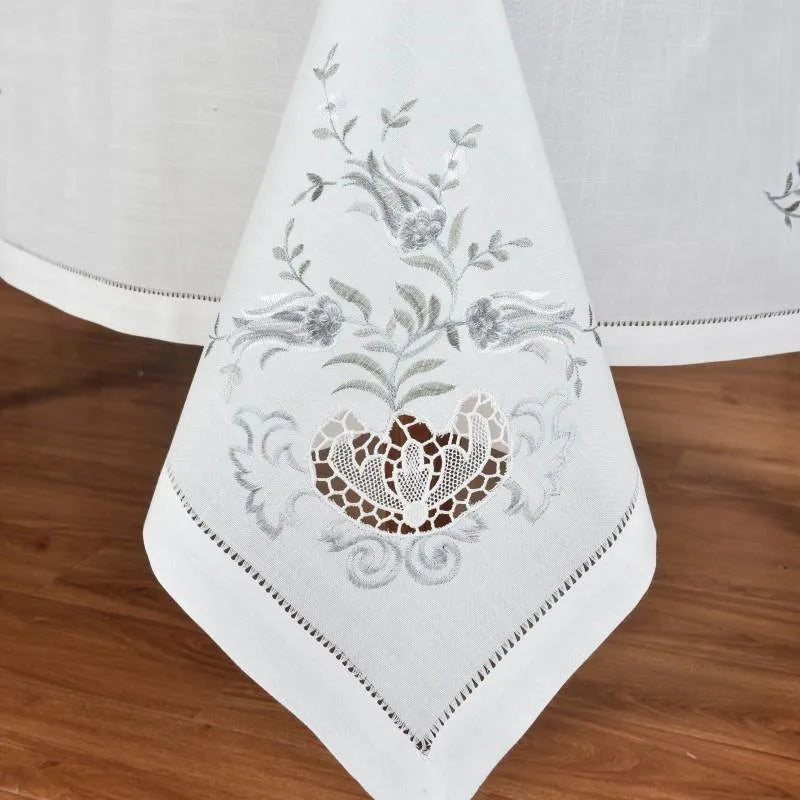 nappe élégante polyester opaque broderie florale beige clair gris marron foncé machine réutilisable restaurant