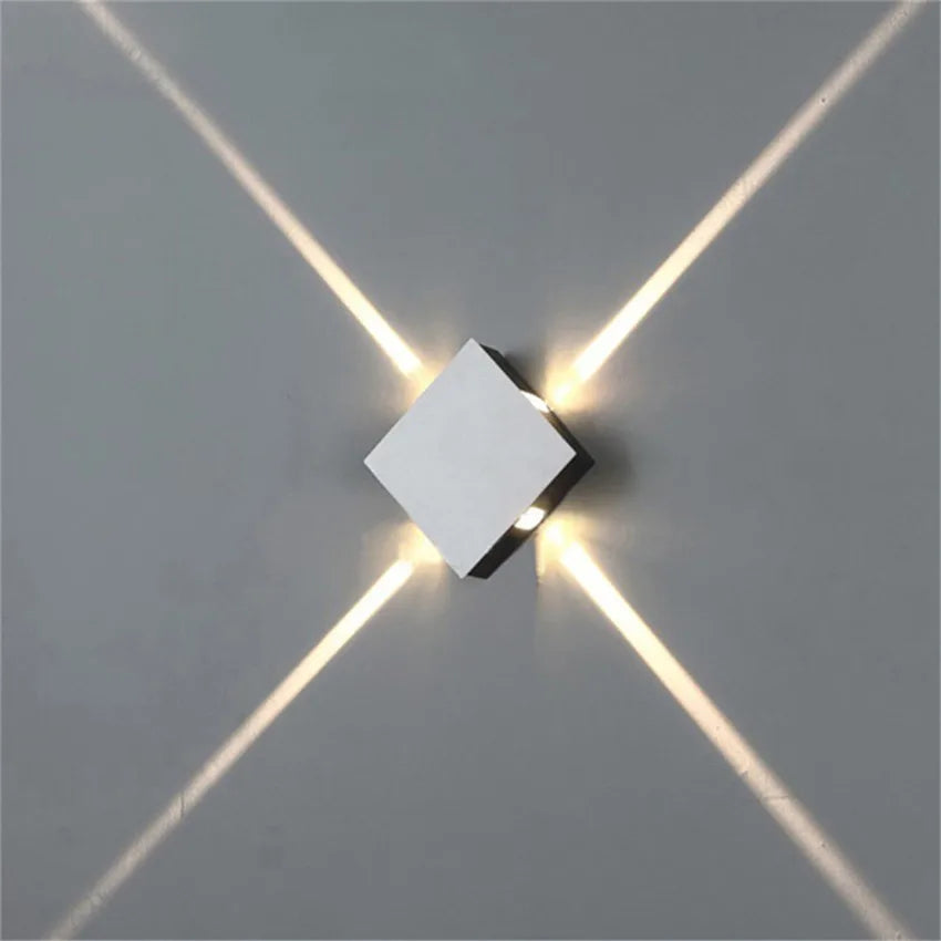 lampe murale moderne argentée chambre entrée étude quatre leds minimalistes