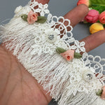 ruban dentelé franges fleurs artificielles noir blanc rose pâle vintage romantique mariage