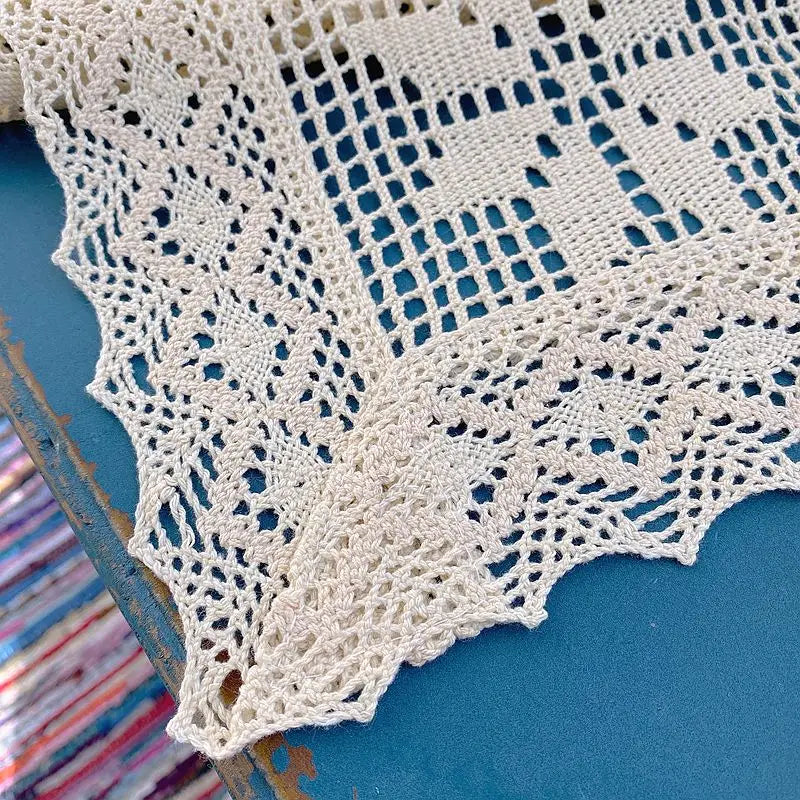 nappe dentelle géométrique florale vintage blanche bleu turquoise shabby chic