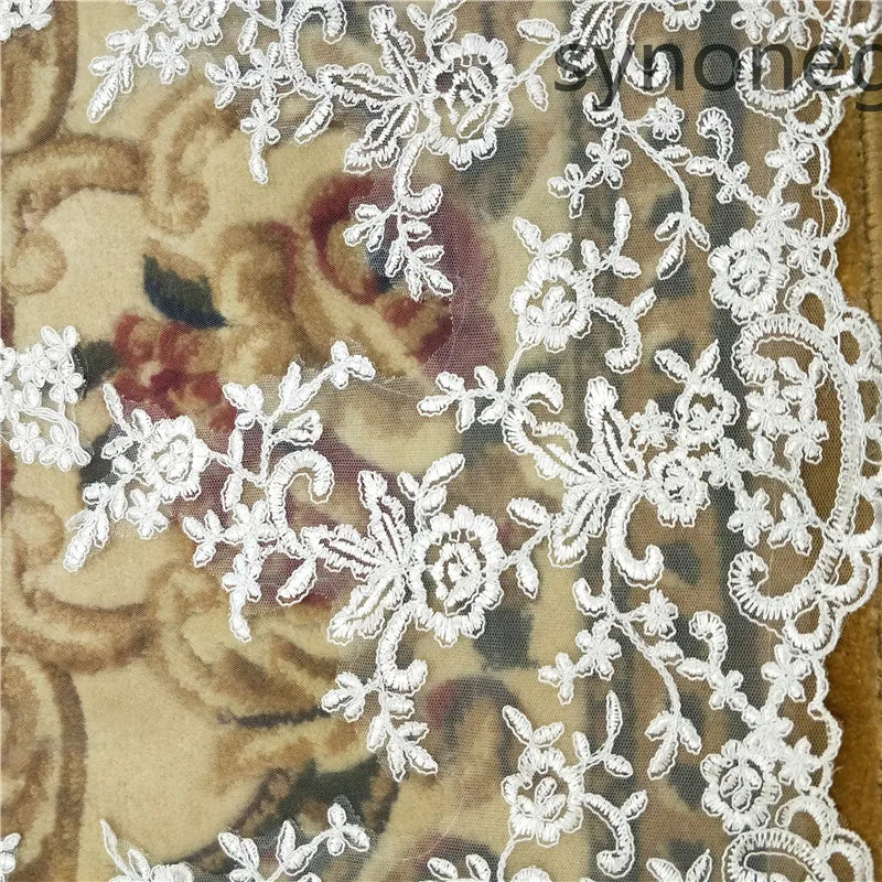voile mariée cathédrale polyester blanc broderie florale translucide classique off white
