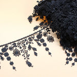 ruban dentelle fleurs motifs floraux blanc noir broderie fine coton polyester solvable ecolo travaux