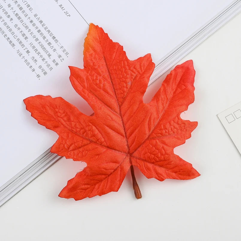 feuilles artificielles soie rouge orange jaune noires relief naturel décoratives extérieures halloween noël mariage