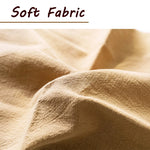 Une texture douce et apaisante de tissu beige plissé, parfaite pour les vêtements ou la décoration d'intérieur.