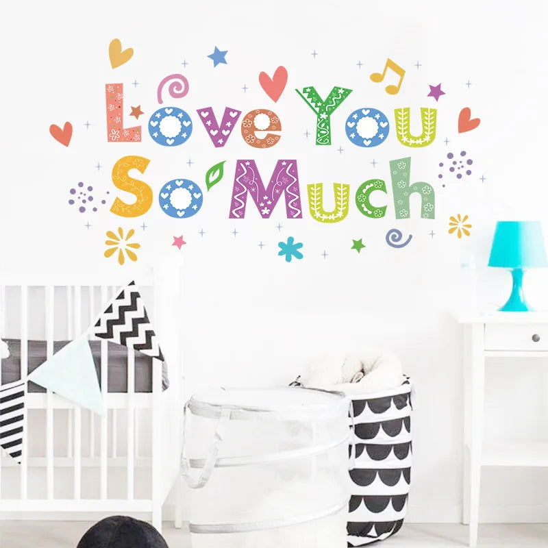 autocollant mural multicolore lettres stylisées motifs décoratifs enfantins résistant l'eau pvc