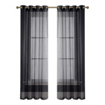 Paire de rideaux noirs élégants pour salon, offrant une ambiance moderne et sophistiquée. Ces rideaux longs ajoutent une touche de style à votre intérieur tout en filtrant la lumière de manière subtile et raffinée. Parfaits pour une décoration contemporaine, ils s'adaptent à toutes les pièces de la maison.