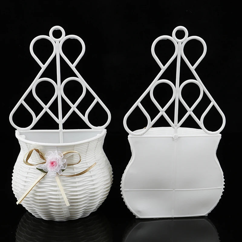 panier raphia tressé blanc fleur artificielle classique décoration intérieure mur ruban doré