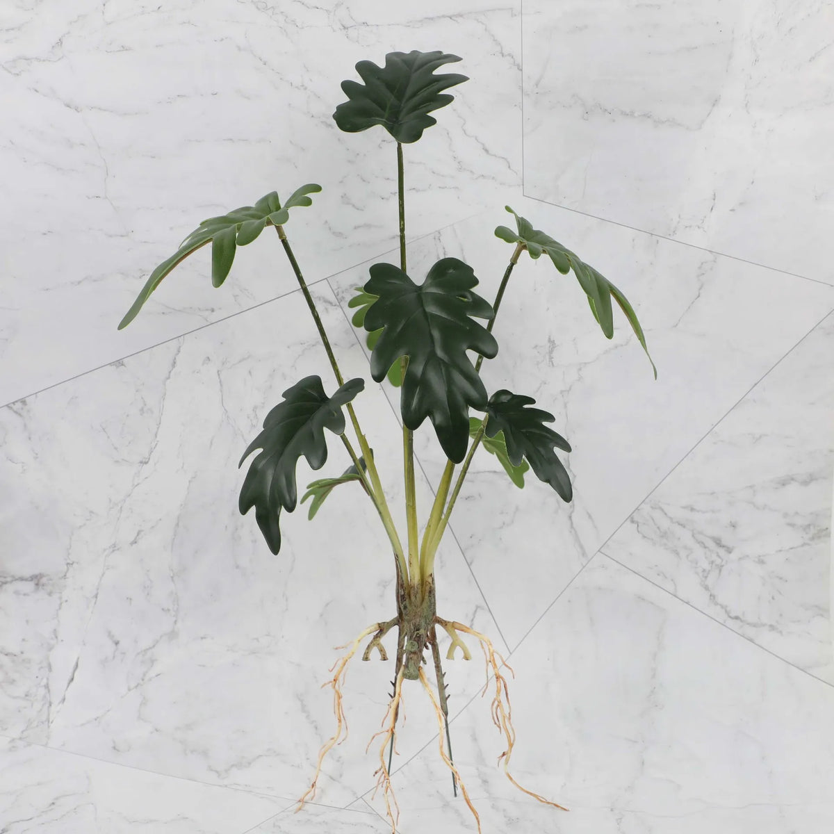 décoration intérieure plante artificielle verte feuilles modernes sans pot
